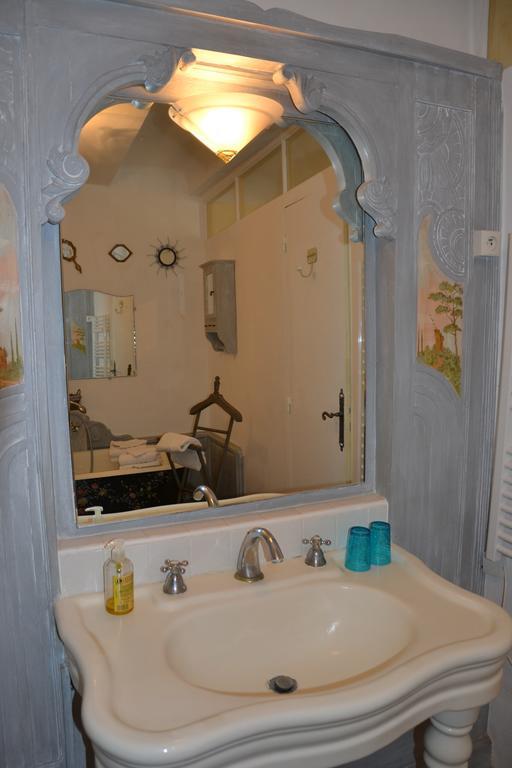 Maison Saint Louis avec Jacuzzi Besse-sur-Issole Chambre photo
