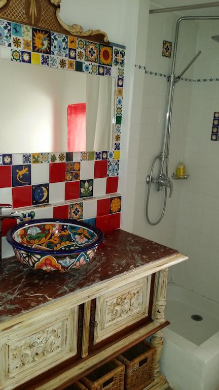Maison Saint Louis avec Jacuzzi Besse-sur-Issole Chambre photo