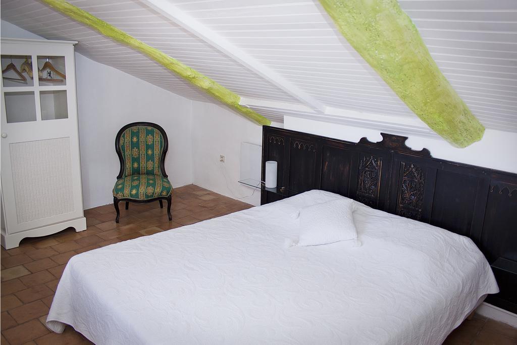 Maison Saint Louis avec Jacuzzi Besse-sur-Issole Extérieur photo