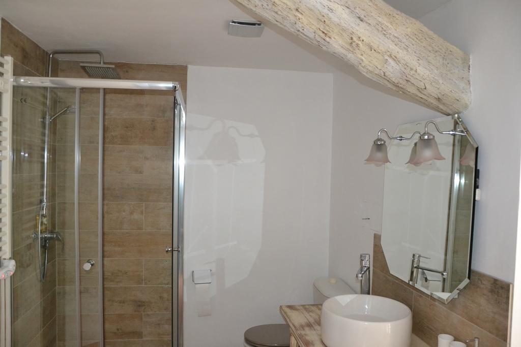 Maison Saint Louis avec Jacuzzi Besse-sur-Issole Extérieur photo