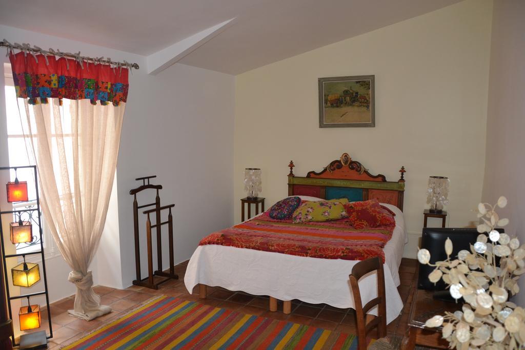 Maison Saint Louis avec Jacuzzi Besse-sur-Issole Extérieur photo